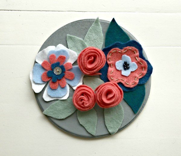 Kids Valentines Art Wood Crafts - felt flowers