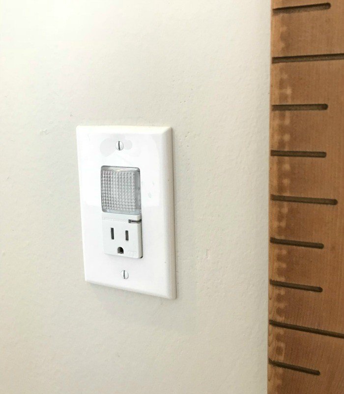 Simply unscrew your outlet cover and replace with this cover. No wiring, at all. This SnapPower Guidelight makes a great nightlight in the kids room or as a guidelight for hallways, kitchens, and bathrooms at night. I love this easy home upgrade! SnapPower Guidelight Review: Two Thumbs Up