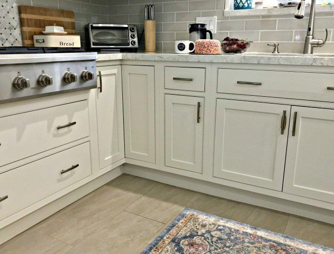 Easy DIY to Fill the Small Gap Under Cabinets - Abbotts At ... (683 x 520 Pixel)