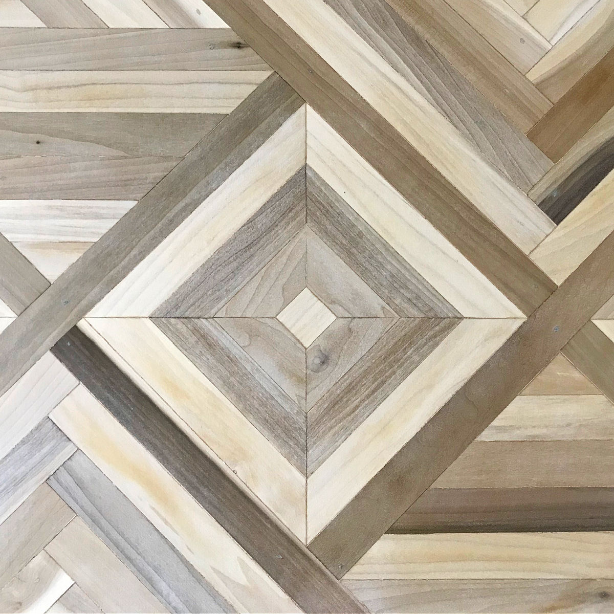 Beautiful DIY Geometric Wood Table Top Design: Steps and Video