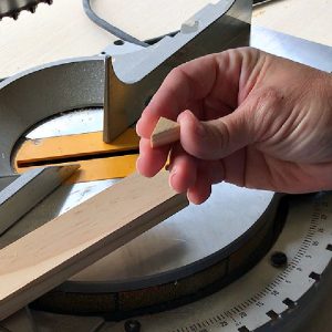 4 Easy Ways To Safely Cut Small Pieces Of Wood On A Miter Saw - Abbotts